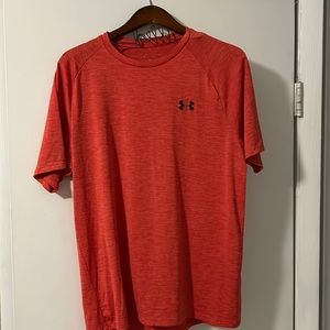 Men’s Reddish Orange Under Armor Tee, Size Large